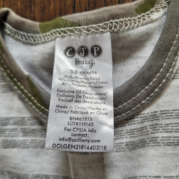 Bundle/Lot of Boy's Bodysuits, Romper, Pants, Pj's Size Boy's 3-6 Months - Picture 10 of 10